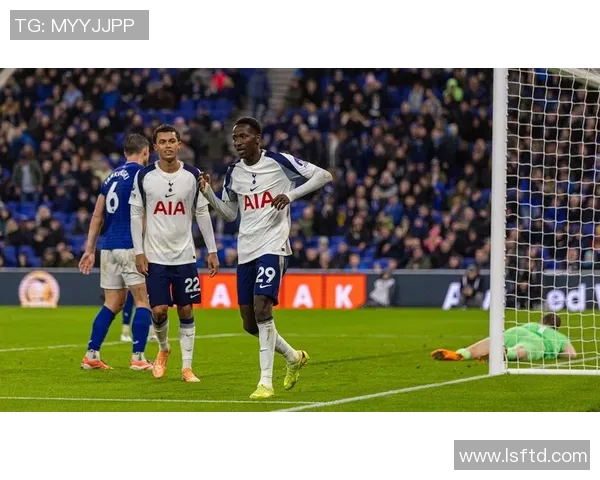 英超热刺与莱比锡激战成和绝杀瞬间引爆全场回顾十大精彩进球