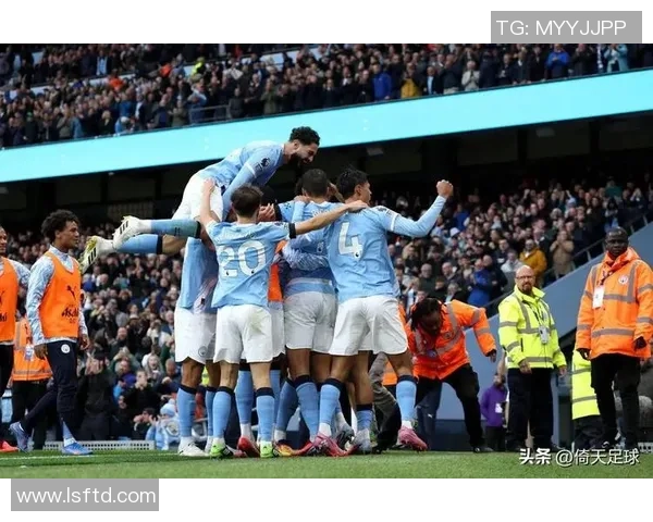 那不勒斯逆袭波尔图3-0晋级欧联杯历史冷门神扑瞬间引发全场狂欢 那不勒斯逆袭波尔图3-0晋级欧联杯历史冷门神扑瞬间引发全场狂欢