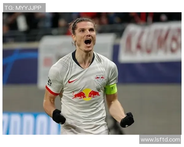 友谊赛平局莱比锡与热刺激战正酣绝杀瞬间引发全场热烈反响 友谊赛平局莱比锡与热刺激战正酣绝杀瞬间引发全场热烈反响