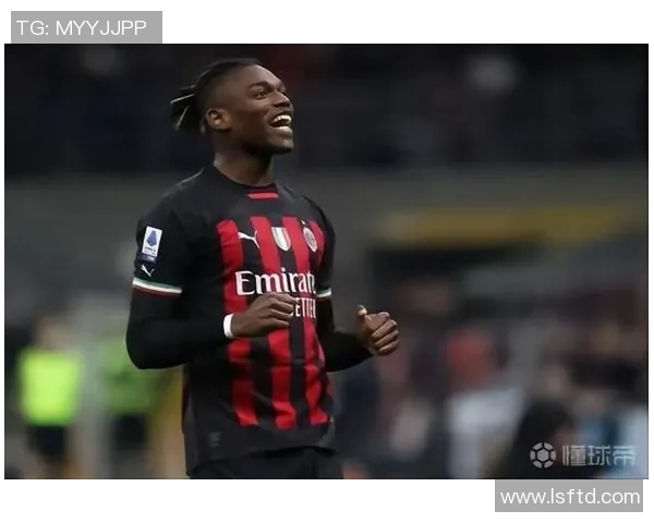 英超精彩对决波尔图逆转AC米兰帽子戏法引爆全场激情瞬间 英超精彩对决波尔图逆转AC米兰帽子戏法引爆全场激情瞬间