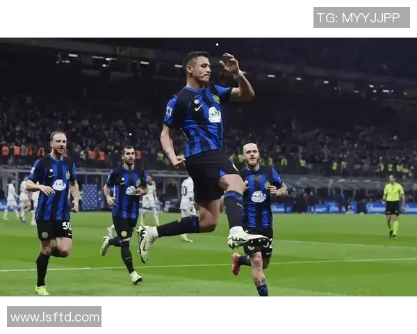 中超精彩对决马竞大胜国米补时进球点燃全场激情 中超精彩对决马竞大胜国米补时进球点燃全场激情