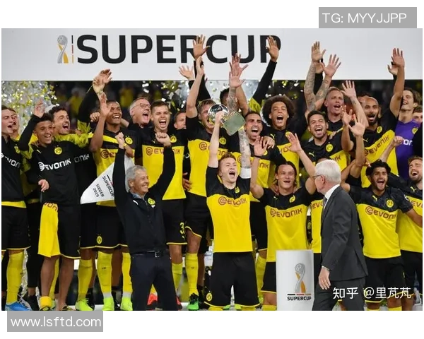 德甲精彩对决曼联大胜尤文图斯引发争议判罚热议