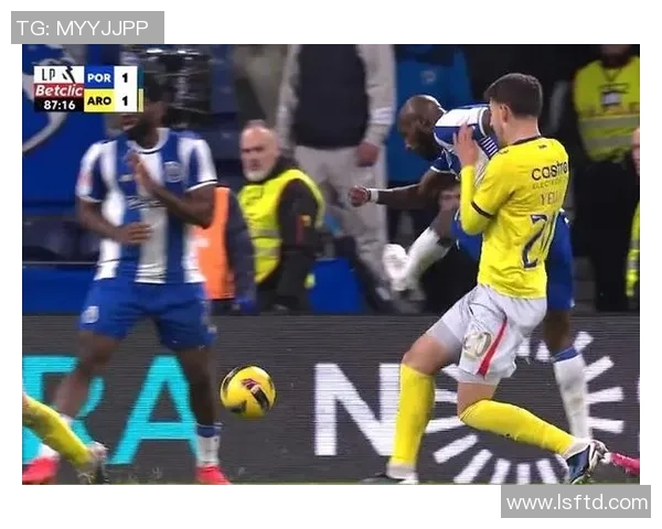 友谊赛惊现冷门本菲卡与波尔图战成平局点球大战引发全场沸腾