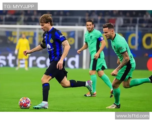 英超精彩对决里昂大胜国米帽子戏法引发全场狂欢 英超精彩对决里昂大胜国米帽子戏法引发全场狂欢